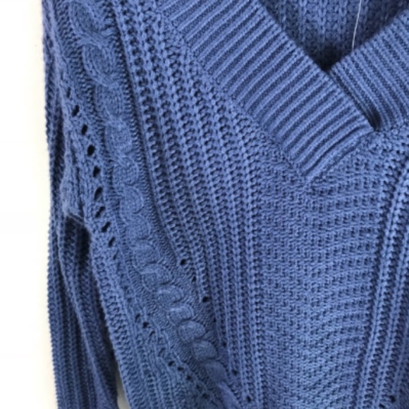 NWT Philosophy Blue Knit V-Neck Sweater XS - Picture 5 of 6